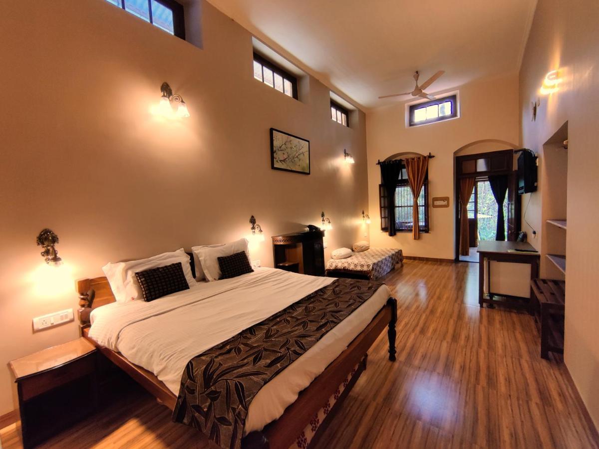 Hotel Mount View Heritage 판치가니 외부 사진