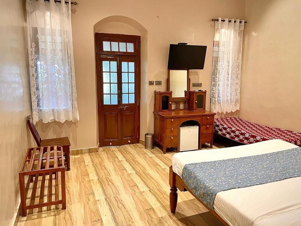 Hotel Mount View Heritage 판치가니 외부 사진